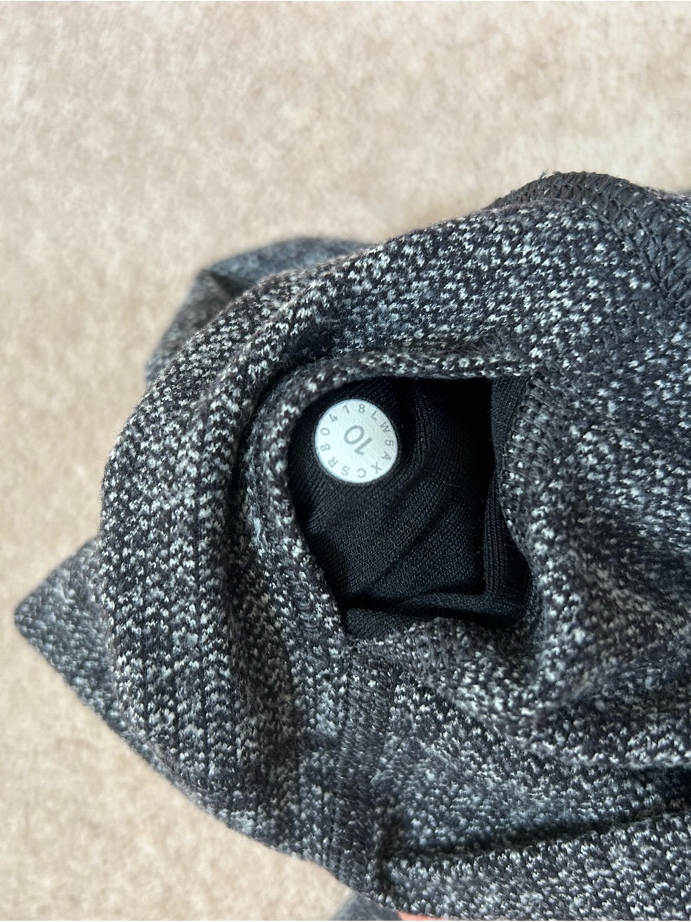 Lululemon leggings size 10 - Picture 2 of 3